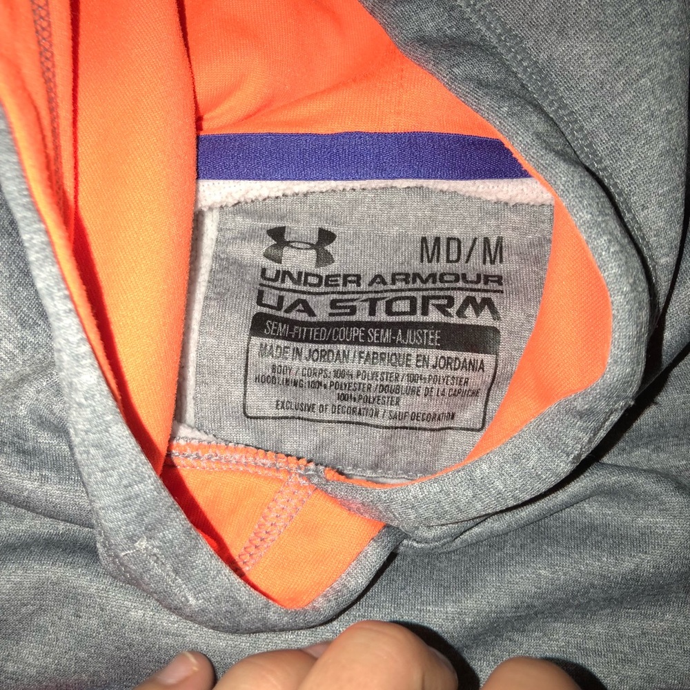 Under Armour - Picture 2 of 2